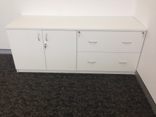 Special Credenza With 2 Hinged Doors And 2 Lateral File Units   1800 L X 600 W X 725 H